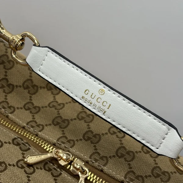 Gucci handbag - Image 4