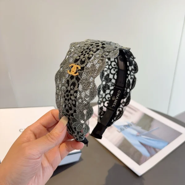 Chanel hairband