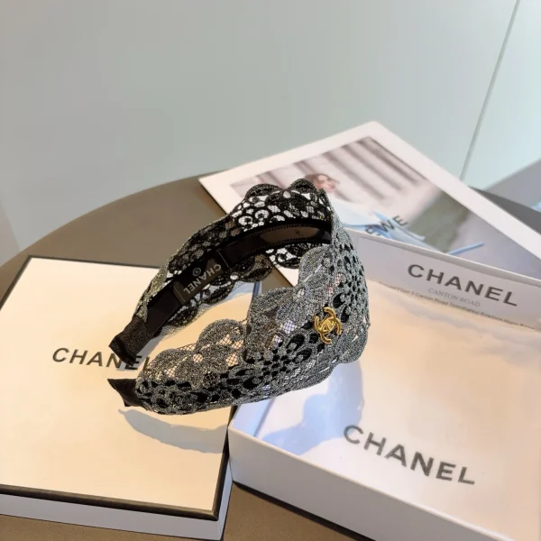 Chanel hairband - Image 5