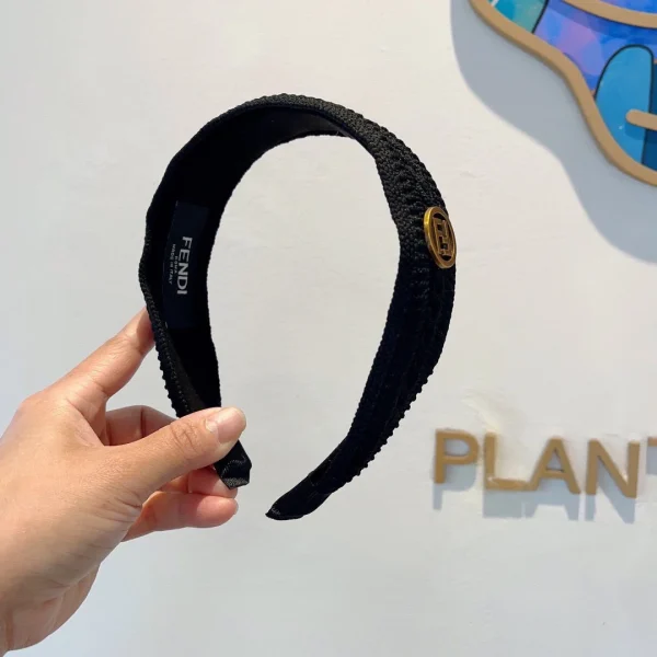 Fendi hairband - Image 11