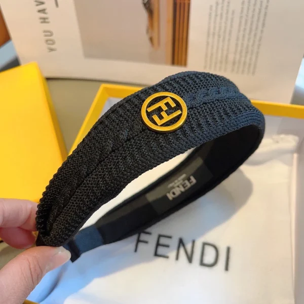 Fendi hairband - Image 6