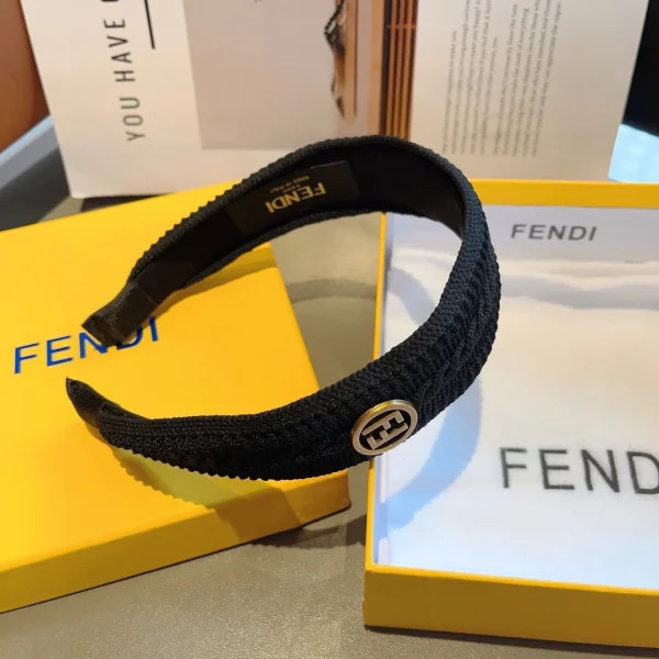 Fendi hairband - Image 7