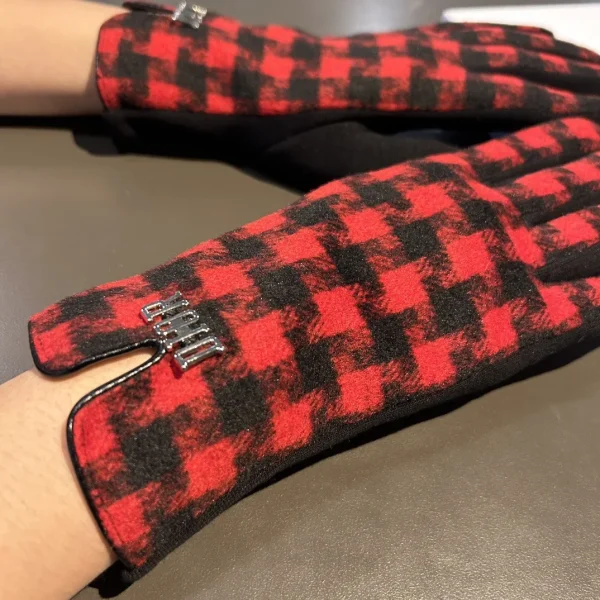 Dior Gloves - Image 8