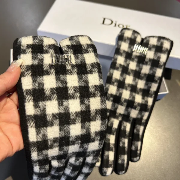 Dior Gloves - Image 14