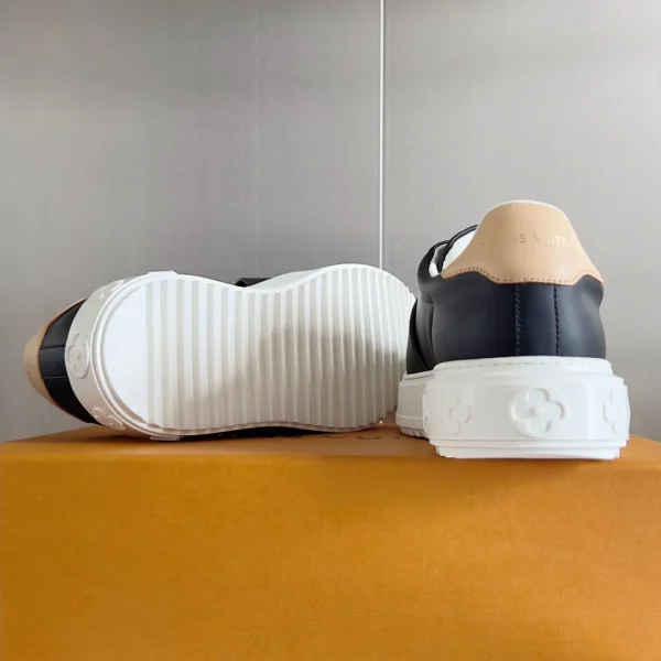 Louis Vuitton Time Out Shoe - Image 4