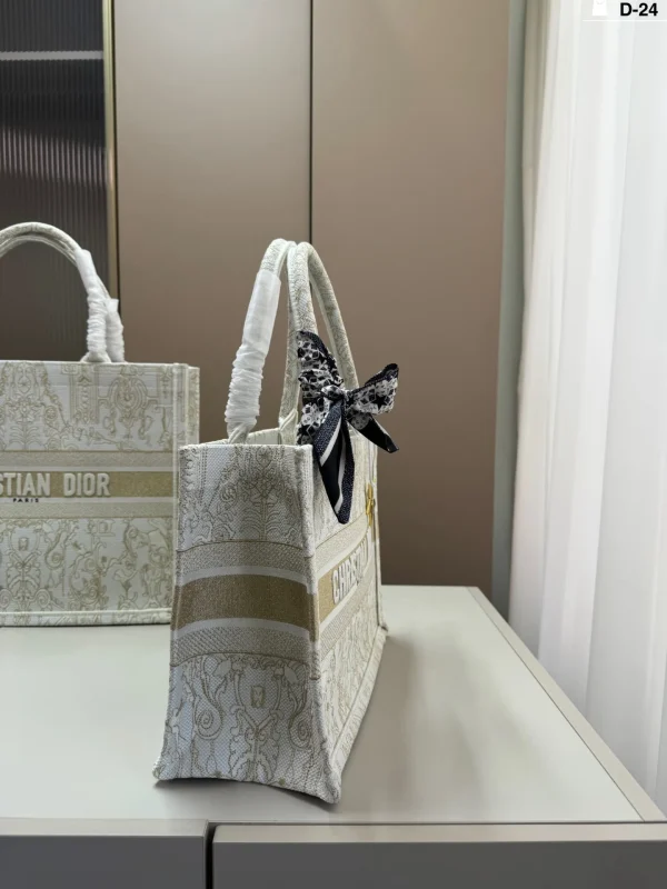 Dior Tote Bag - Image 9