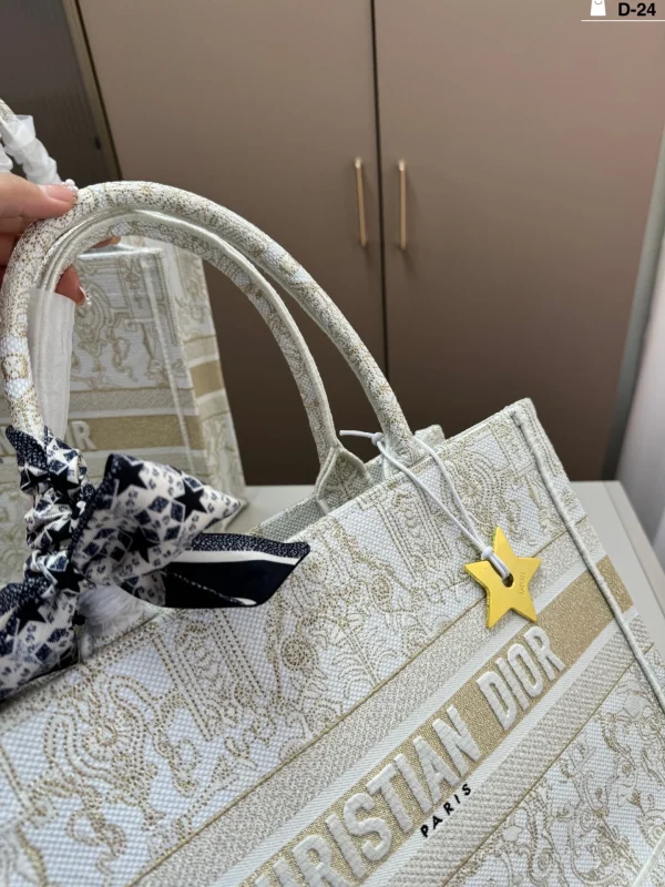 Dior Tote Bag - Image 7