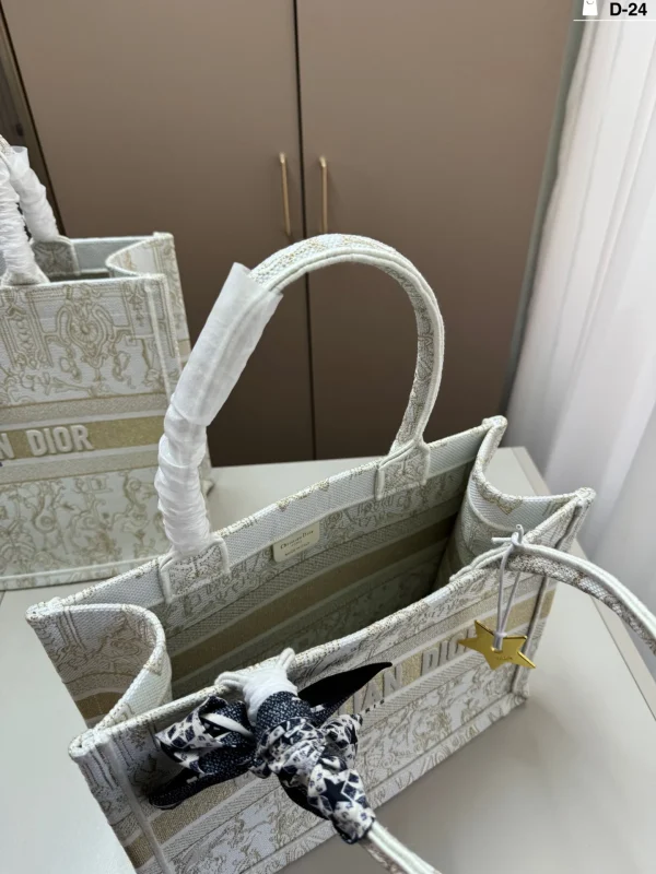 Dior Tote Bag - Image 8