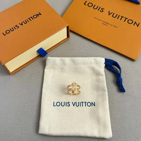 LV Ring - Image 4