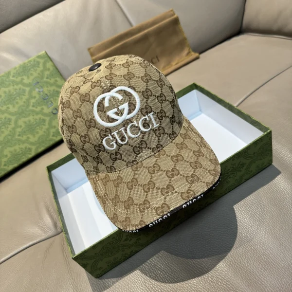 Gucci Baseball Cap - Image 4