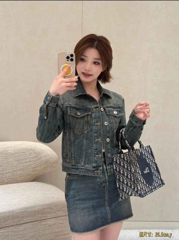 Dior Tote Bag - Image 14