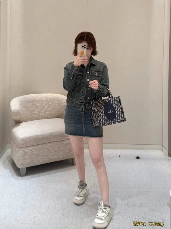 Dior Tote Bag - Image 11