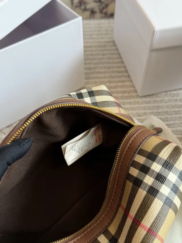 Burberry Check Makeup Bag - Image 9