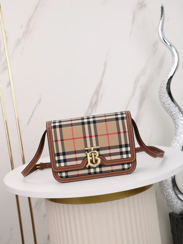 Burberry Crossbody Lock bag