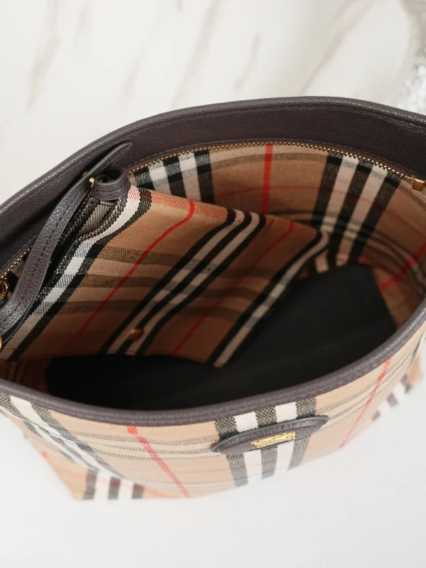 Burberry Tote Bag - Image 7