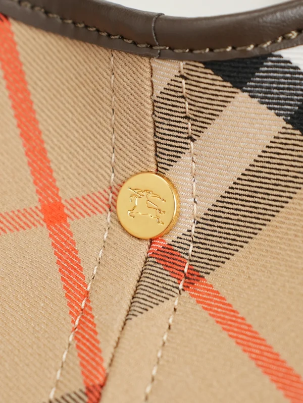 Burberry Bucket Bag - Image 9