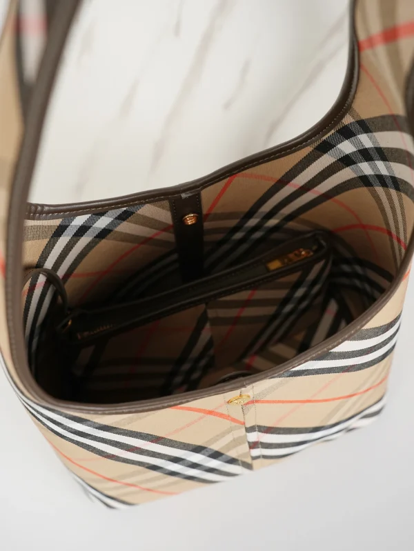 Burberry Bucket Bag - Image 7
