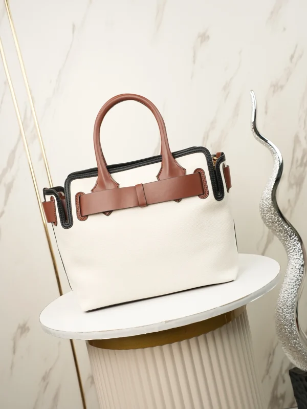 Burberry Tote Bag - Image 3