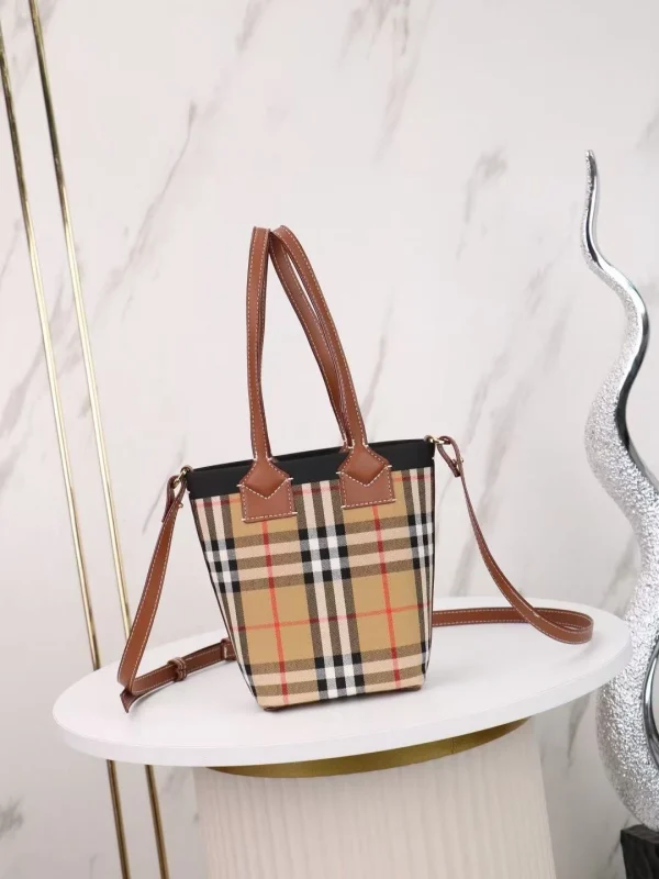 Burberry Cabbage Check Bucket Bag - Image 2