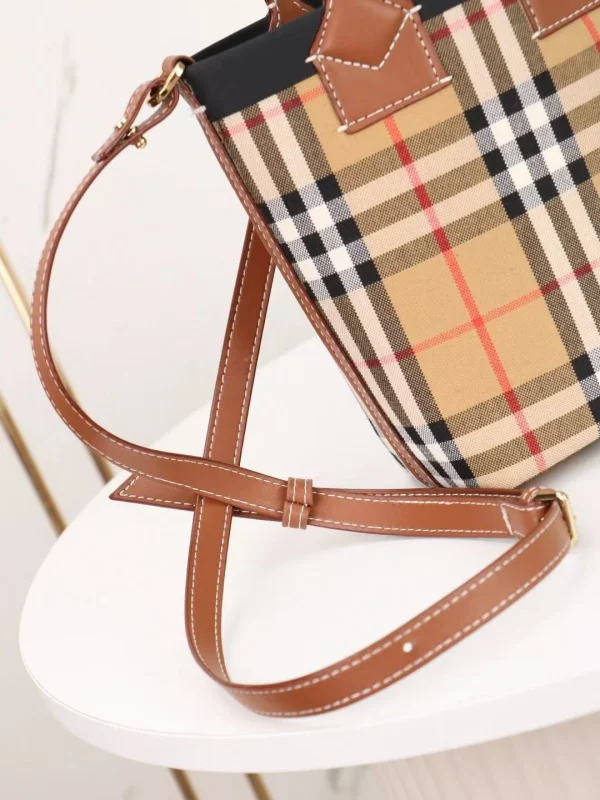 Burberry Cabbage Check Bucket Bag - Image 3
