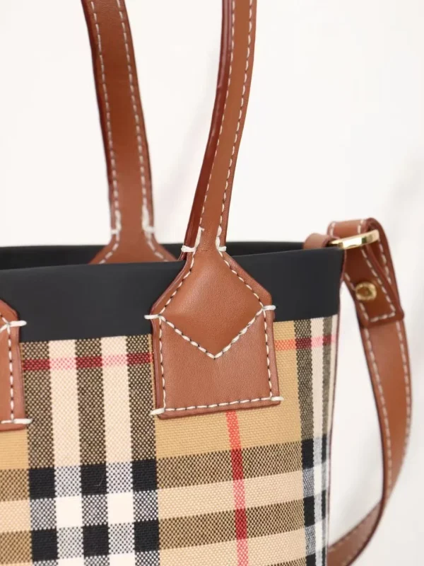 Burberry Cabbage Check Bucket Bag - Image 4